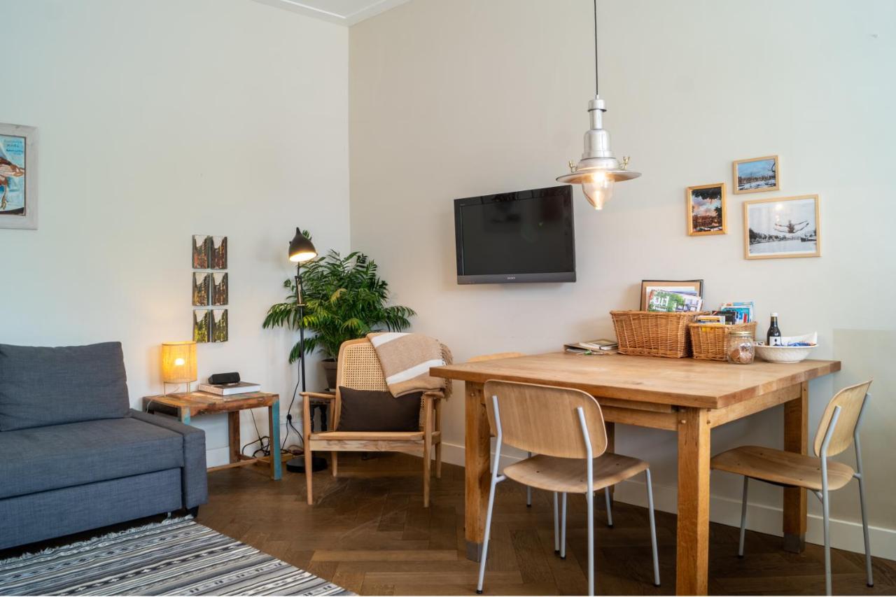 B&B Amsterdam Amstel Apartment ภายนอก รูปภาพ