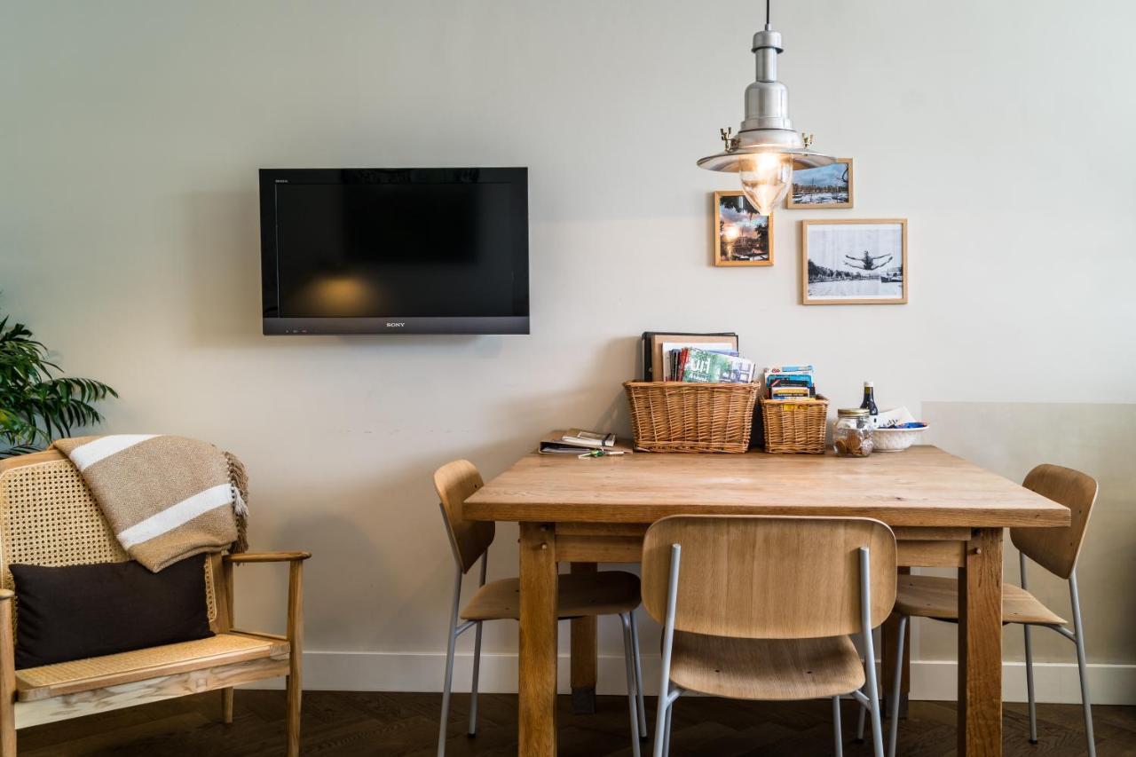 B&B Amsterdam Amstel Apartment ภายนอก รูปภาพ